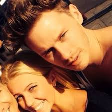 Hannah Liddle!3 (@hannahawesome)