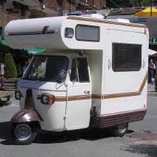 Verrueckt Campingbusse Wohnmobile Komische Camper Ungewoehnliche Selbstausbauten Diy Camperausbau Wohnwagen Ausbau Vanlif Kleines Wohnmobil Wohnmobil Wohnwagen