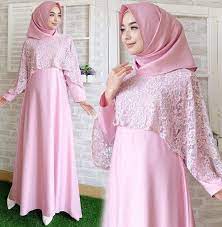 Fashion yang cocok untuk acara semi formal wisuda, pesta, kondangan, resepsi, rapat perusahaan & lamaran tunangan. Baju Gamis Brokat Orang Tua Wanita Orang Brokat