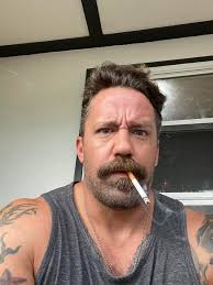 Such a beautiful deck, the copper looks stunning