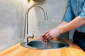 10 different types of kitchen sinks
