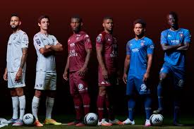fc metz cette semaine est un beau cadeau de noël pour les supporters messins ! Fc Metz Les Premiers Maillots Kappa Saison 2020 21 Sont Sortis Officiel