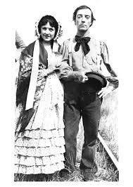 Marion Mack And Buster Keaton Pose On The Set Of The General 1926 Marion Was Born Joey Marion Mccreery And Had Eight Good Movies Old Hollywood Silent Film