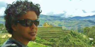 Archaeologist from Puerto Rico conducts research in Ecuador