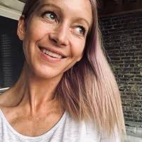 The Midwife's Pregnancy and Childbirth Book: Having Your Baby Your Way by Marion  McCartney