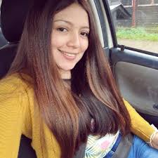 Scarlett Mora (@scarle_mora)