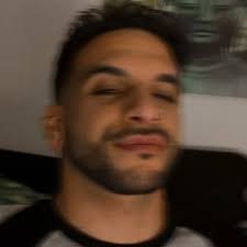 Soy soltero. Sin hijos..