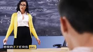 El pervertido alumno Jordi ENP se cepilla a su profesora ...