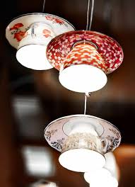 Cilgin Tasarim Fincan Avize Ornekleri Tea Light Mum Avize Dekorasyon Fikirleri