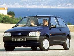 Primeiro Carro Popular Completa 25 Anos Carro Popular Primeiro Carro Carros