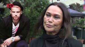 Gökhan Özoğuz Hülya Avşar'a ateş püskürdü: Simidi sen ye!