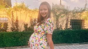 Maybe you would like to learn more about one of these? Baby Endspurt Model Miranda Kerr Prasentiert Mega Kugel Promiflash De