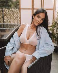 Paola di Benedetto nuda - Immagini e i Video - ImperiodeFamosas HD phone wallpaper