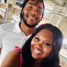 Double honors , double presidents list, double 4.0 gpa. Blessed is such an  understatement, thank you God for continuing to guide my steps, and thank  you to everyone that's continued to show