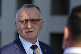 Ministerul dezvoltării, lucrărilor publice și administrației. Ministrul EducaÈ›iei AnunÈ› Cumplit Pentru Elevi È™i PÄƒrinÈ›i Mi E TeamÄƒ CÄƒ Vom Fi ObligaÈ›i SÄƒ AcceptÄƒm Capital