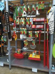 Dobbies Chesterfield Garden Centre Garden Retail Lifestyle Layout Landscape Visual Merchandis Hardware Store Garden Center Displays Home Hardware
