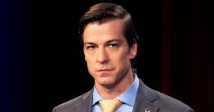 Libertarians nominate Chase Oliver, spurning Trump and Kennedy