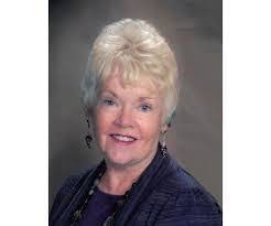 Heather Plott's Instagram, Twitter & Facebook