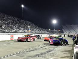 Sunday's race at martinsville speedway will begin the round of 8 with kyle busch, martin truex jr., kevin harvick here is the information for today's race: Fanschoice Tv To Stream Valleystar Credit Union 300 Live Short Track Scene