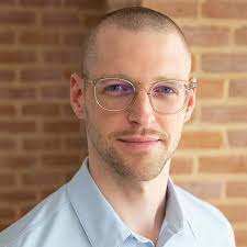 Eric Wold's Instagram, Twitter & Facebook