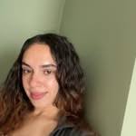 Selena Hays's Instagram, Twitter & Facebook