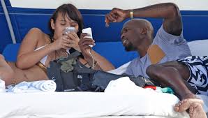 Blac chyna and chad johnson had an encounter in aug 2009. Chad Johnson And Girlfriend Kimi Yohman Get Cozy In Miami Hiphollywood