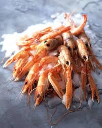 Tartare De Langoustines Blinis Aux Graines De Lin Et Pistou D Algues Pour 4 Personnes Recettes Elle A Table Recette Cuisson Langoustine Langoustines Langoustine