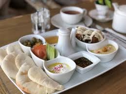 أشهر 6 مطاعم افطار في الخبر للعائلات مجلة رجيم