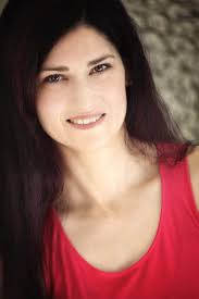 Heather Rusch's Instagram, Twitter & Facebook