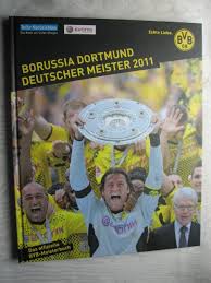 Leonardo de deus santos (dede) mario götze. Borussia Dortmund Deutscher Meister 2011 Das Rupert Boris Fligge Buch Gebraucht Kaufen A02nknk301zzi