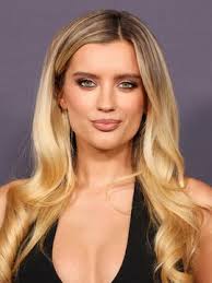 The Wilds' Sets Season 2 Premiere Date — Meet the Boys (PHOTOS)