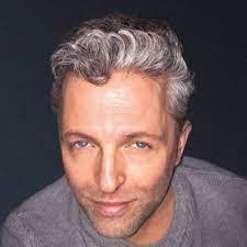 Simone Steinfeld's Instagram, Twitter & Facebook