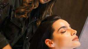 Mary Mayorga destaca en la industria del entretenimiento internacional