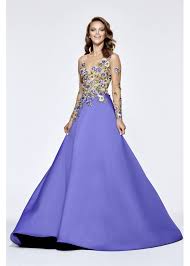 Tarik edi̇z beautiful dresses from top designers for weddings, prom, evening events and more. Tarik Ediz Brautmoden Brautkleider Hochzeitskleider Abendkleider Balayi