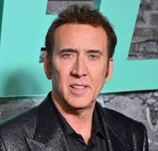 Why haven't I heard about how weird Nicholas Cage's movies are these days?  Why!? And it's not gonna stop me from watching them but mannnnnnn...  wtf????? He has like the same facial