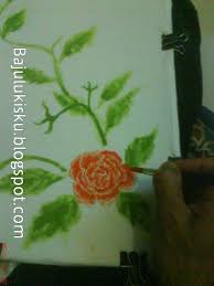 Kesuksesan terbesar dalam mewarnai bunga sutra adalah dengan menggunakan cat akrilik. Cara Mewarnai Gambar Bunga Mawar Dengan Cat Air Gambar Mewarnai Gratis