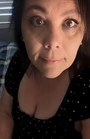 Crystal Cromwell's Instagram, Twitter & Facebook