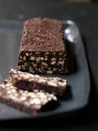 Beat the egg yolks in a bowl with the sugar until you get a creamy mixture. Biscohio Cake Recipe No Bake Chocolate Biscuit Cake Recipe Easy Biscuit Cake