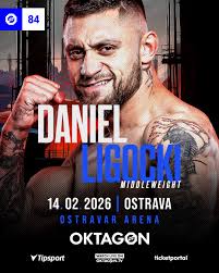 GYM BEAM HALFTIME SHOW a její zákulisí! 🤩 Na jedné fotce Ondřej NOVOTNÝ,  John NEWMAN a Pavol NERUDA! 🔥🔥🔥 Turnaj začíná za 5️⃣ hodin na  OKTAGON.tv! 📲 #OKTAGON62 od 17:00. Největší MMA event HISTORIE! 🤯