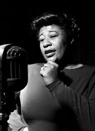 I Know I M No Glamour Girl And It S Not Easy For Me To Get Up In Front Of A Crowd Of People It Used To Bother Ella Fitzgerald Jazz Music