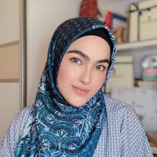 Elfira loy & ezlifa loy juri: Kabar Terbaru Elfira Loy Mantan Pacar Baim Wong Suami Aktris Malaysia Ini Bukan Orang Sembarangan Halaman All Tribun Manado