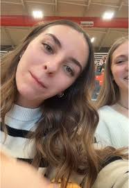 I just really wanted to post a tik tok so here’s a draft of me and aubs😸