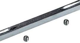 JUVA Perni quadrati in ferro da 8 mm per maniglie e maniglie delle porte –  H10261 | Quadrato 8 x 120 mm | Spinta quadrata in acciaio temprato | 1 ...