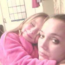 donna kinsey (@donnaloveskin)