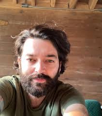 Veronica Leto's Instagram, Twitter & Facebook