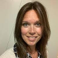 Karen Manger's Instagram, Twitter & Facebook