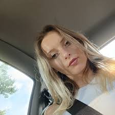 Renee Fuller in people