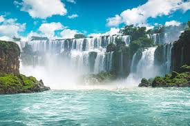 ) is a national park in paraná state, brazil.it comprises a total area of 185,262.5 hectares (457,794 acres) and a length of about 420 kilometres (260 mi), 300 kilometres (190 mi) of which are natural borders by bodies of water and the argentine and brazilian sides together comprise around 260,000 hectares (640,000 acres). 15 Amazing Waterfalls In Brazil The Crazy Tourist