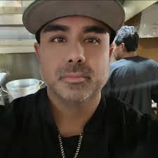 The food is going to be hot and fresh 😂