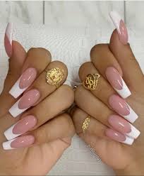 32 Elegant Acrylic Long Nails Design For Summer Nails Coffin Stiletto French Tip Acrylic Nails French Acrylic Nails Coffin Nails Long
